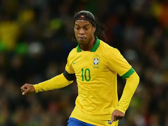 球冲击世界 球冲击世界